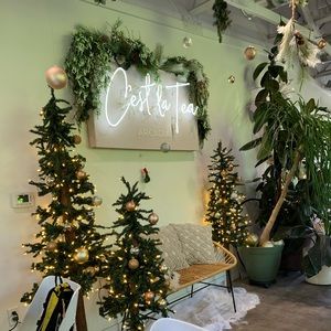 Meet your Posher, Kelly